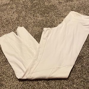 🪅🪅 NWT yoga pants